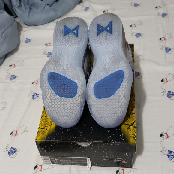 PlayStation Paul George Light Up Nikes - Picture 5 of 5